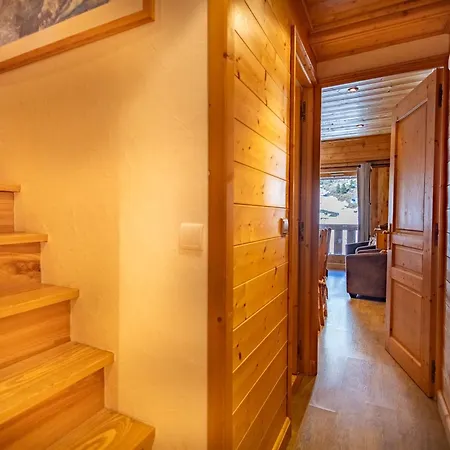 Duplex For 4 People - Ski-in - Ski-out Méribel